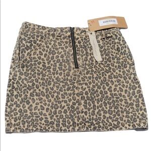 NWT Leopard Print Jean Mini Skirt With Front Pockets Size S